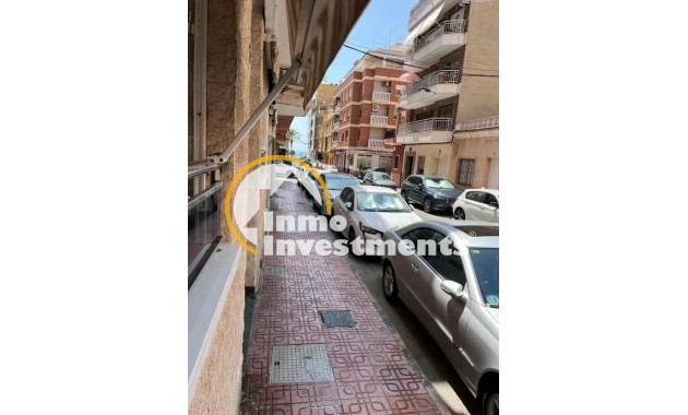 Reventa - Apartamento - Torrevieja - Estacion de autobuses