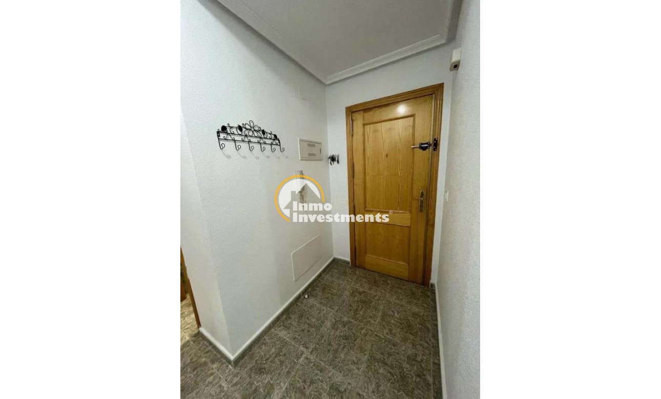 Reventa - Apartamento - Torrevieja - Estacion de autobuses