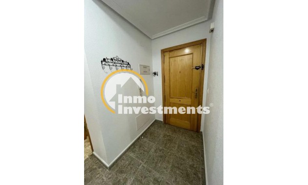 Reventa - Apartamento - Torrevieja - Estacion de autobuses