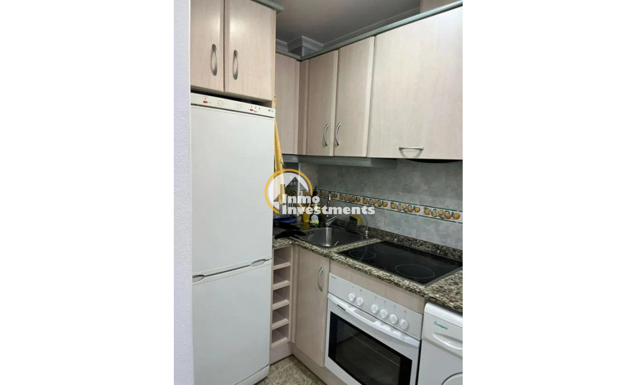 Reventa - Apartamento - Torrevieja - Estacion de autobuses