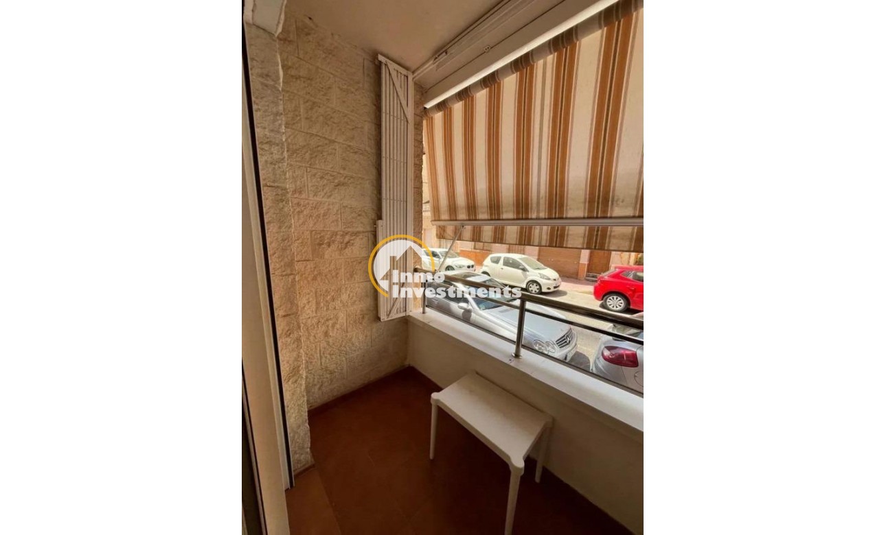 Reventa - Apartamento - Torrevieja - Estacion de autobuses