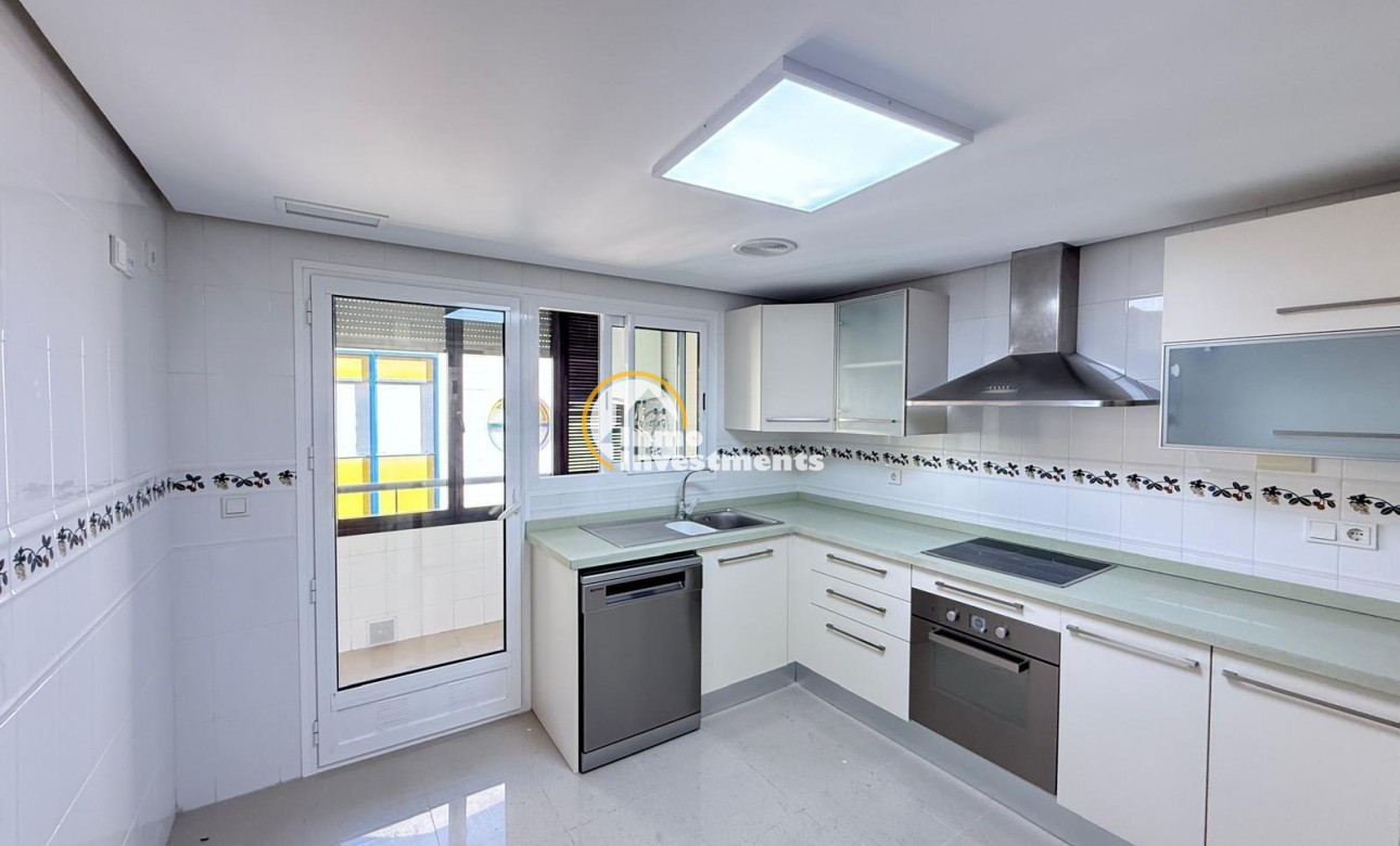 Reventa - Apartamento - Torrevieja - Puerto Deportivo