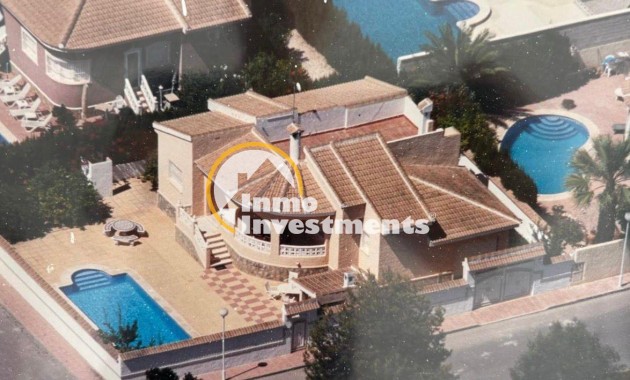 Resale - Villa - Ciudad Quesada