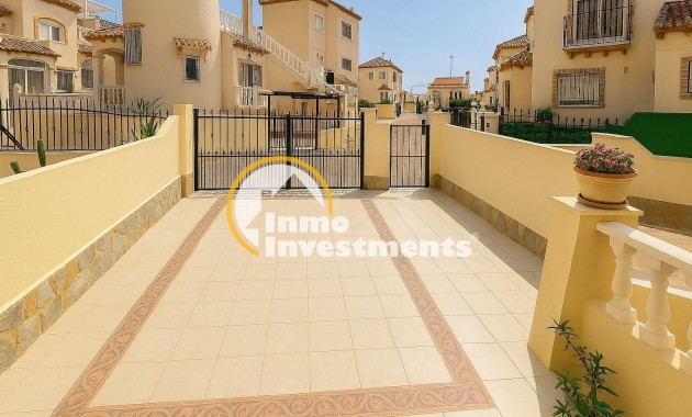 Resale - Villa - Orihuela Costa - Los Almendros-La Florida