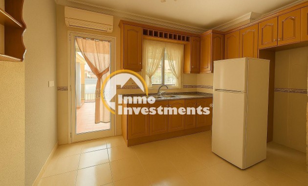 Resale - Villa - Orihuela Costa - Los Almendros-La Florida