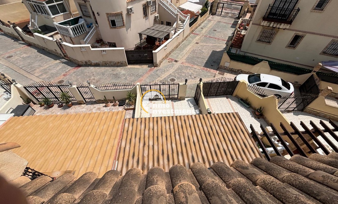 Resale - Villa - Orihuela Costa - Los Almendros-La Florida