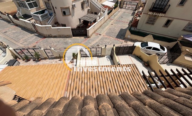 Resale - Villa - Orihuela Costa - Los Almendros-La Florida