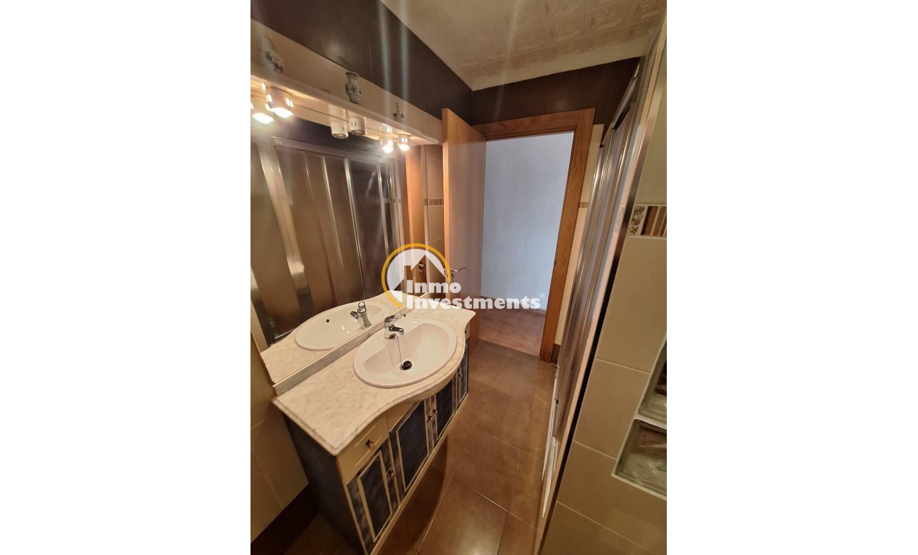 Resale - Apartment - Torrevieja - Playa del Cura