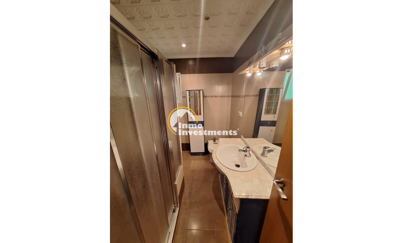 Resale - Apartment - Torrevieja - Playa del Cura