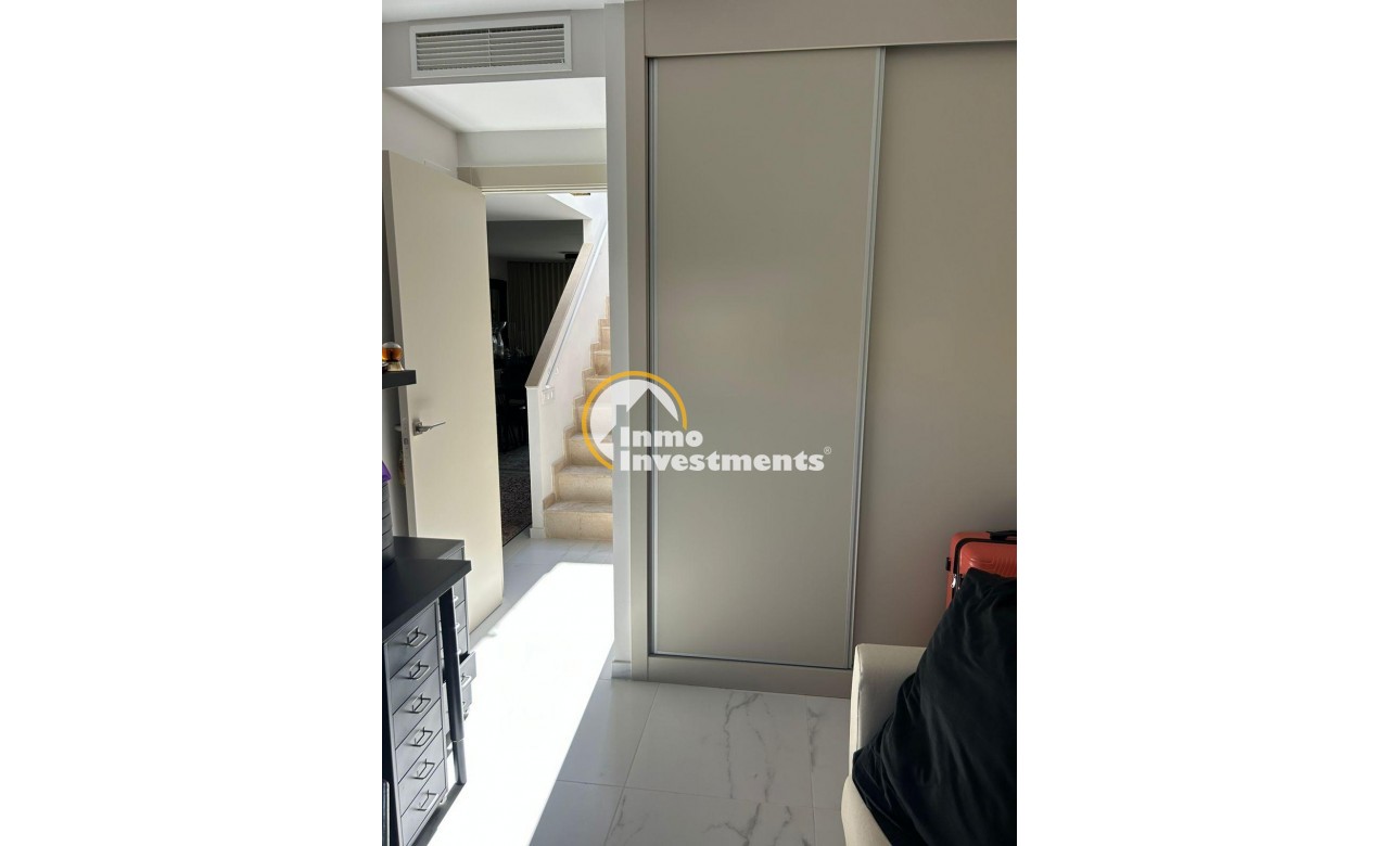 Reventa - Ático - Orihuela Costa - La Zenia