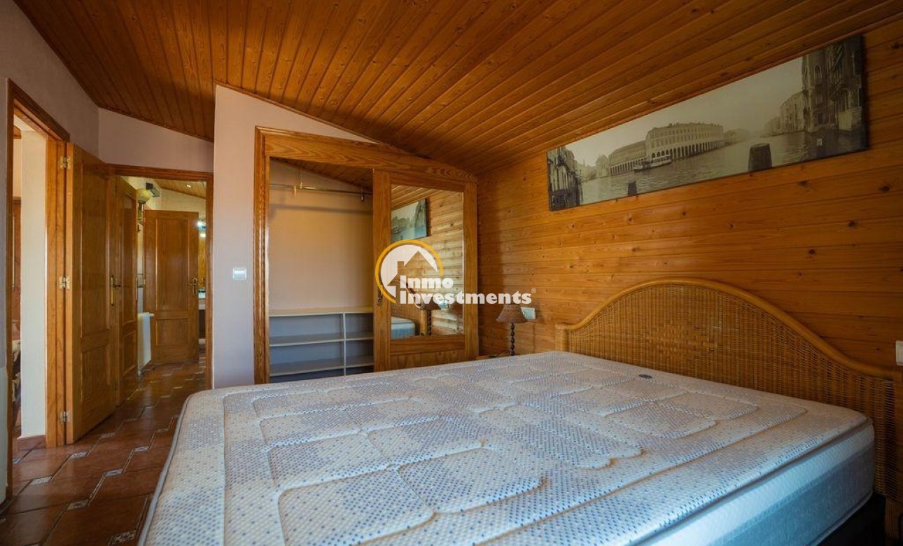 Resale - Villa - Orihuela Costa - Los Almendros-La Florida