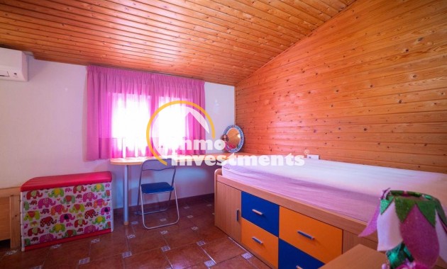 Resale - Villa - Orihuela Costa - Los Almendros-La Florida