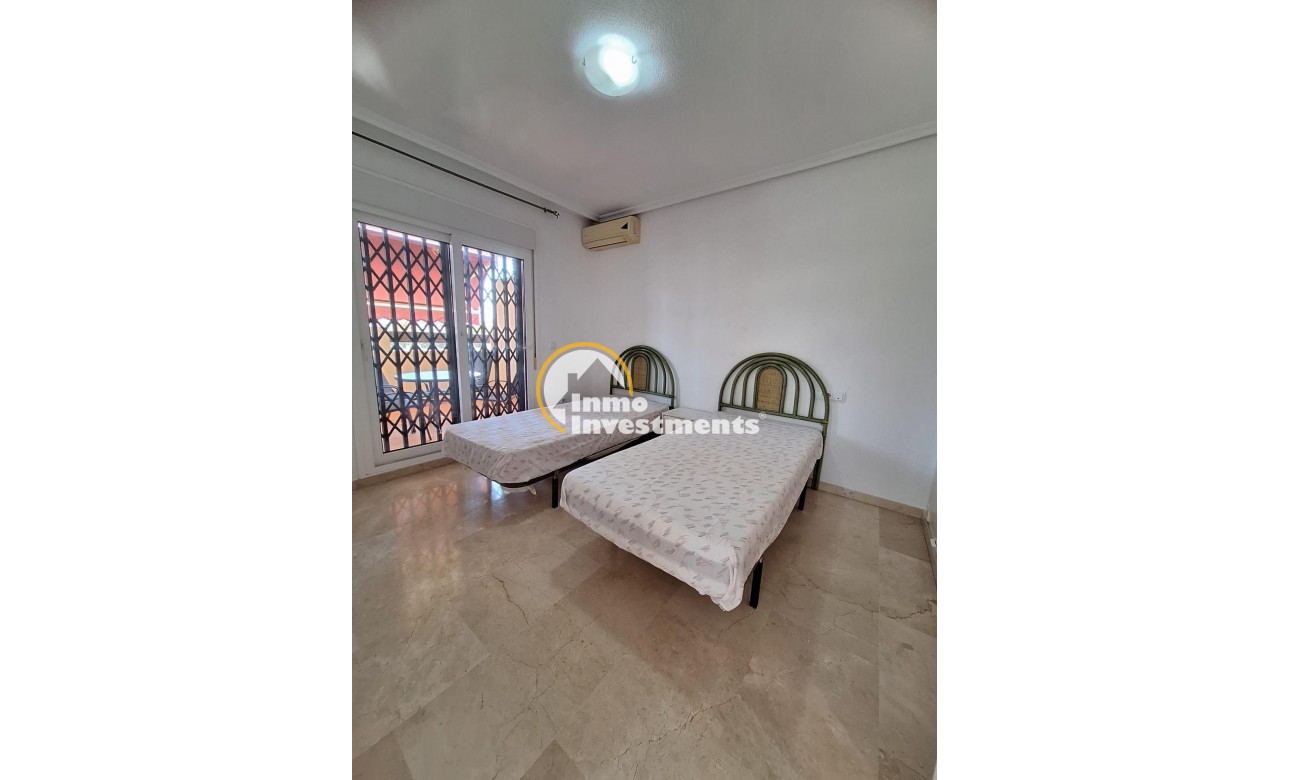 Resale - Apartment - Orihuela Costa - Playa Flamenca