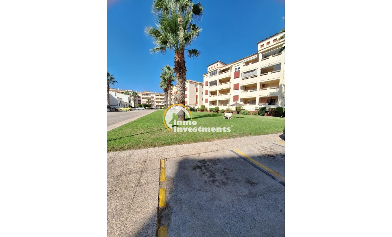 Resale - Apartment - Orihuela Costa - Playa Flamenca
