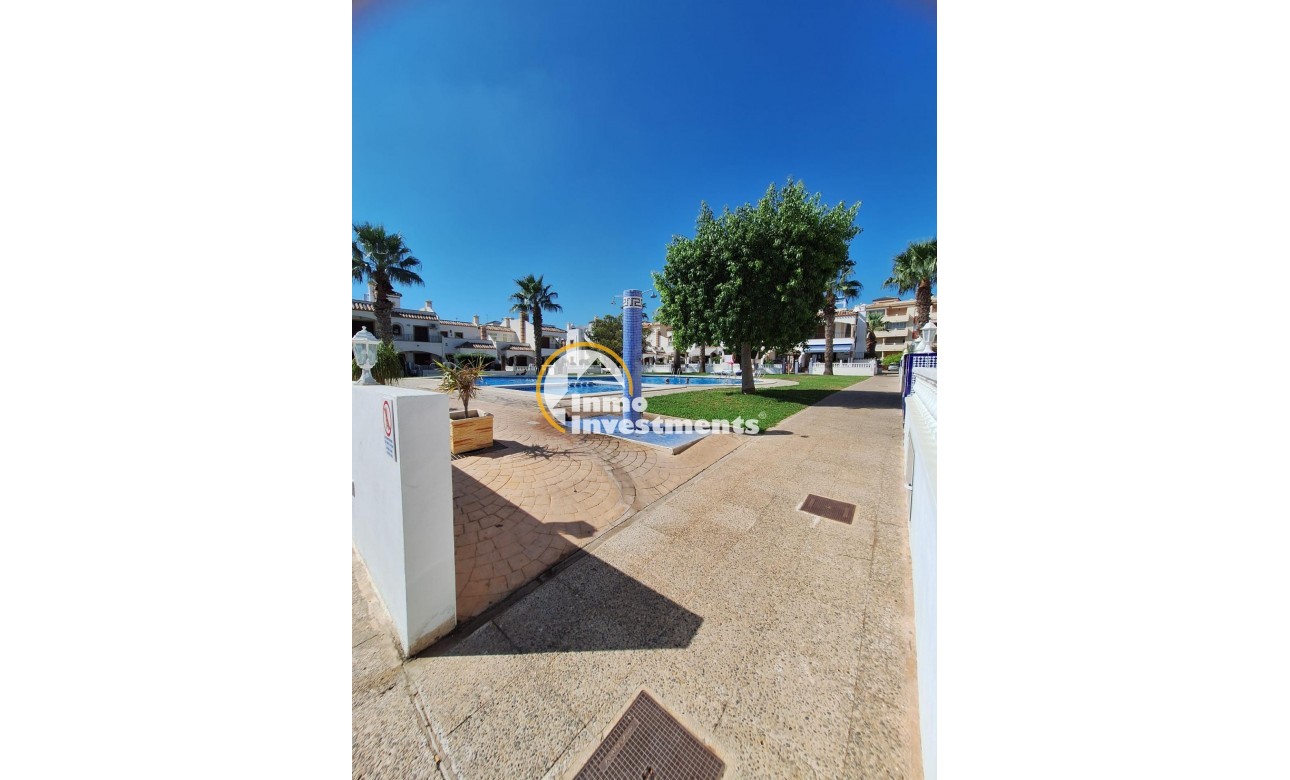 Resale - Apartment - Orihuela Costa - Playa Flamenca