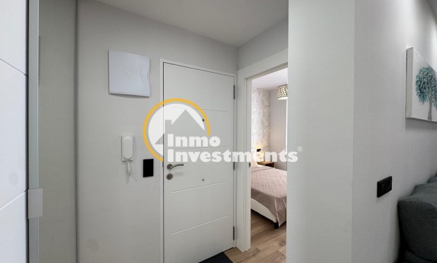 Reventa - Apartamento - Torrevieja - Playa del Cura