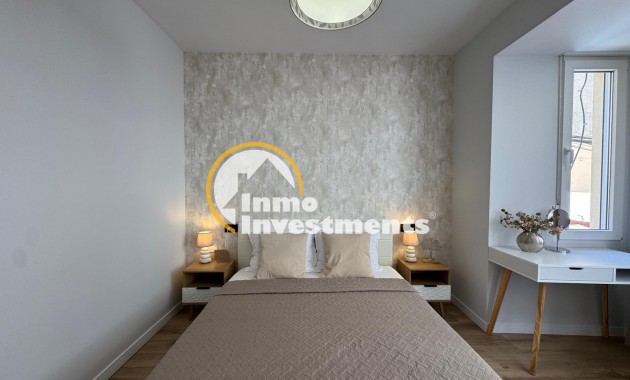 Reventa - Apartamento - Torrevieja - Playa del Cura