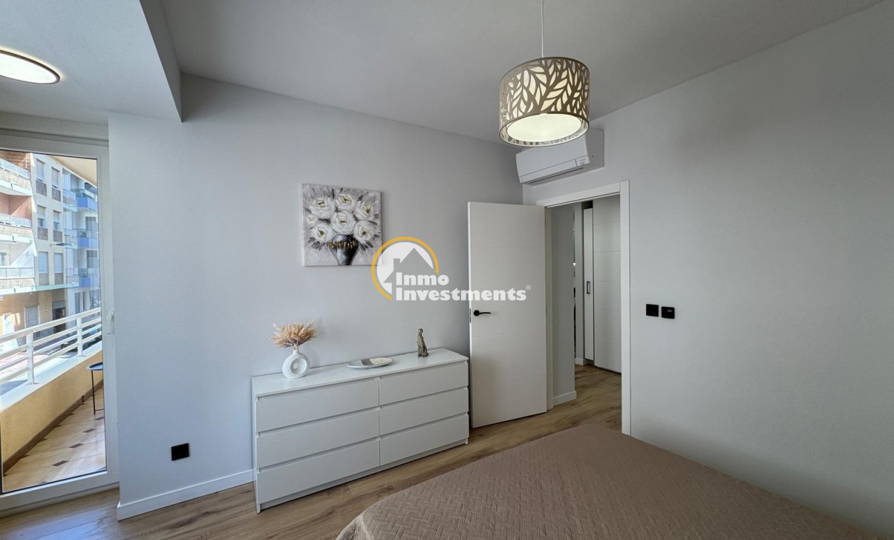 Reventa - Apartamento - Torrevieja - Playa del Cura