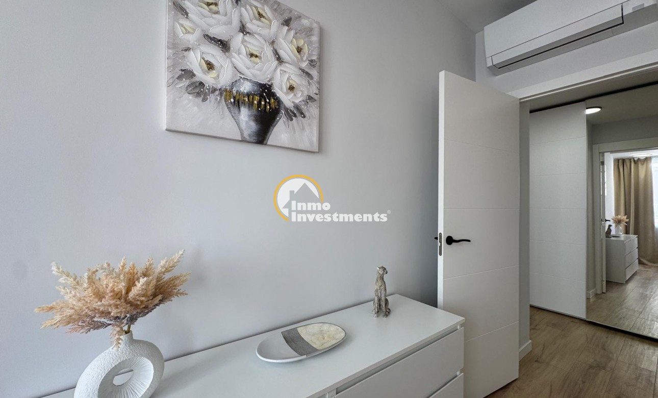 Reventa - Apartamento - Torrevieja - Playa del Cura
