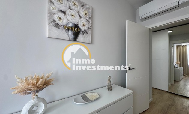Reventa - Apartamento - Torrevieja - Playa del Cura
