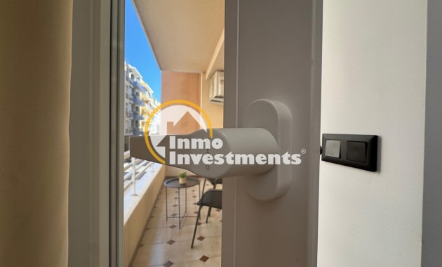 Reventa - Apartamento - Torrevieja - Playa del Cura
