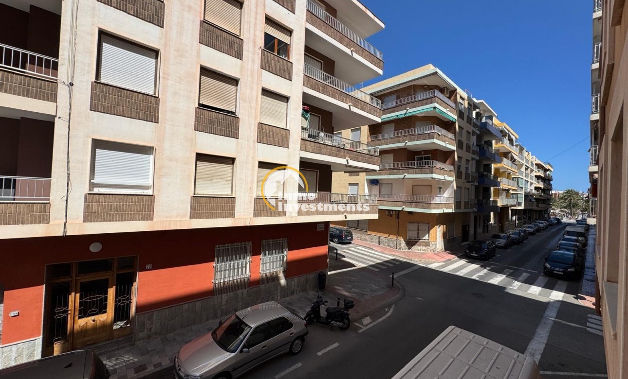 Reventa - Apartamento - Torrevieja - Playa del Cura