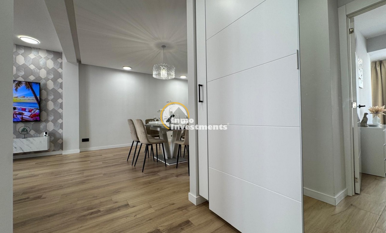 Reventa - Apartamento - Torrevieja - Playa del Cura