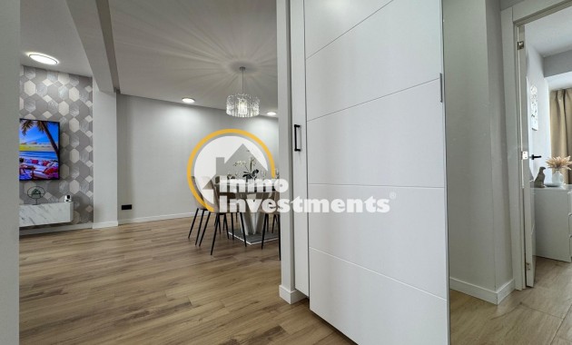 Reventa - Apartamento - Torrevieja - Playa del Cura