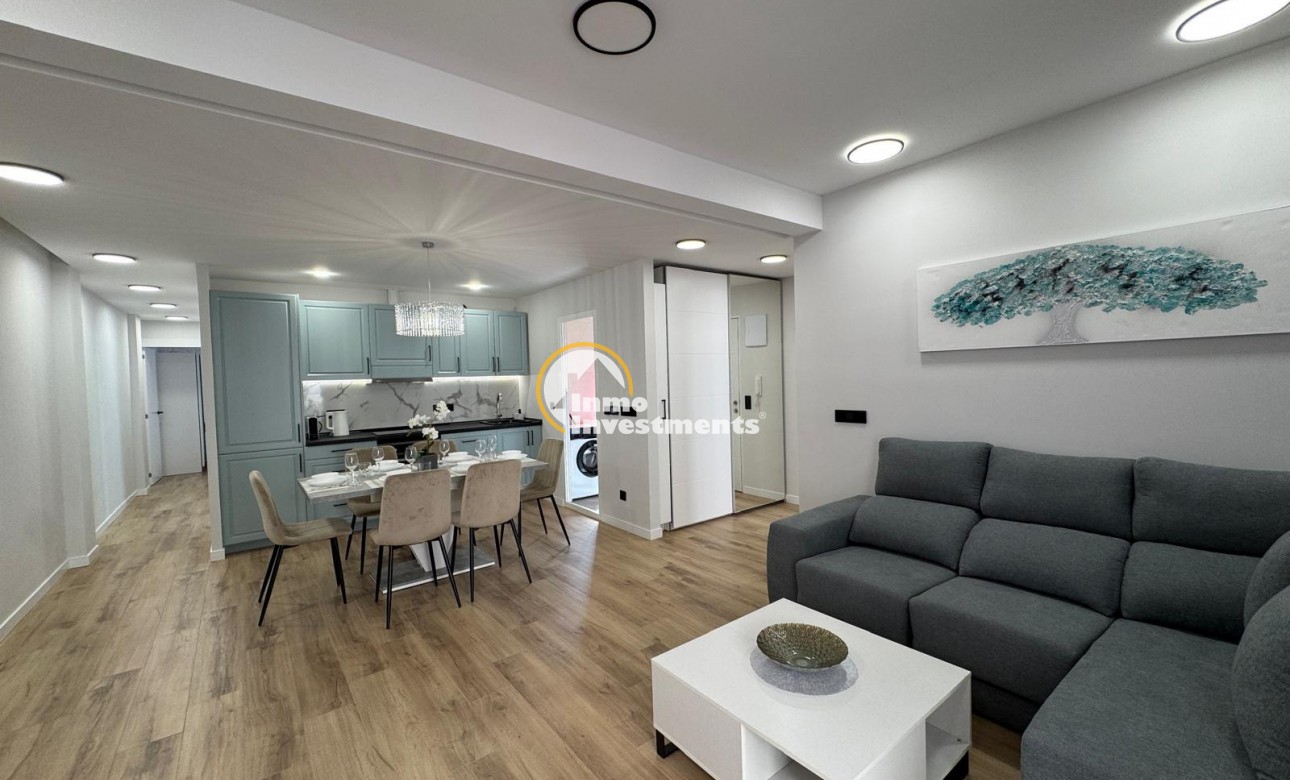 Reventa - Apartamento - Torrevieja - Playa del Cura