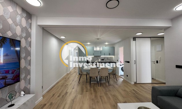 Reventa - Apartamento - Torrevieja - Playa del Cura