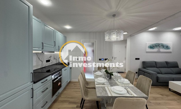 Reventa - Apartamento - Torrevieja - Playa del Cura