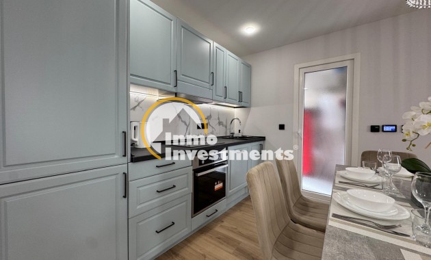 Reventa - Apartamento - Torrevieja - Playa del Cura