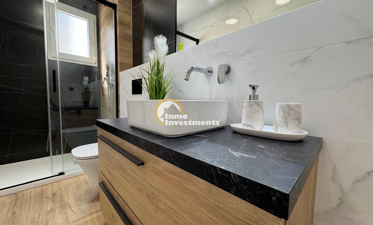 Reventa - Apartamento - Torrevieja - Playa del Cura