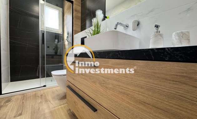 Reventa - Apartamento - Torrevieja - Playa del Cura