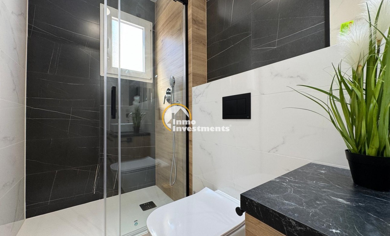 Reventa - Apartamento - Torrevieja - Playa del Cura