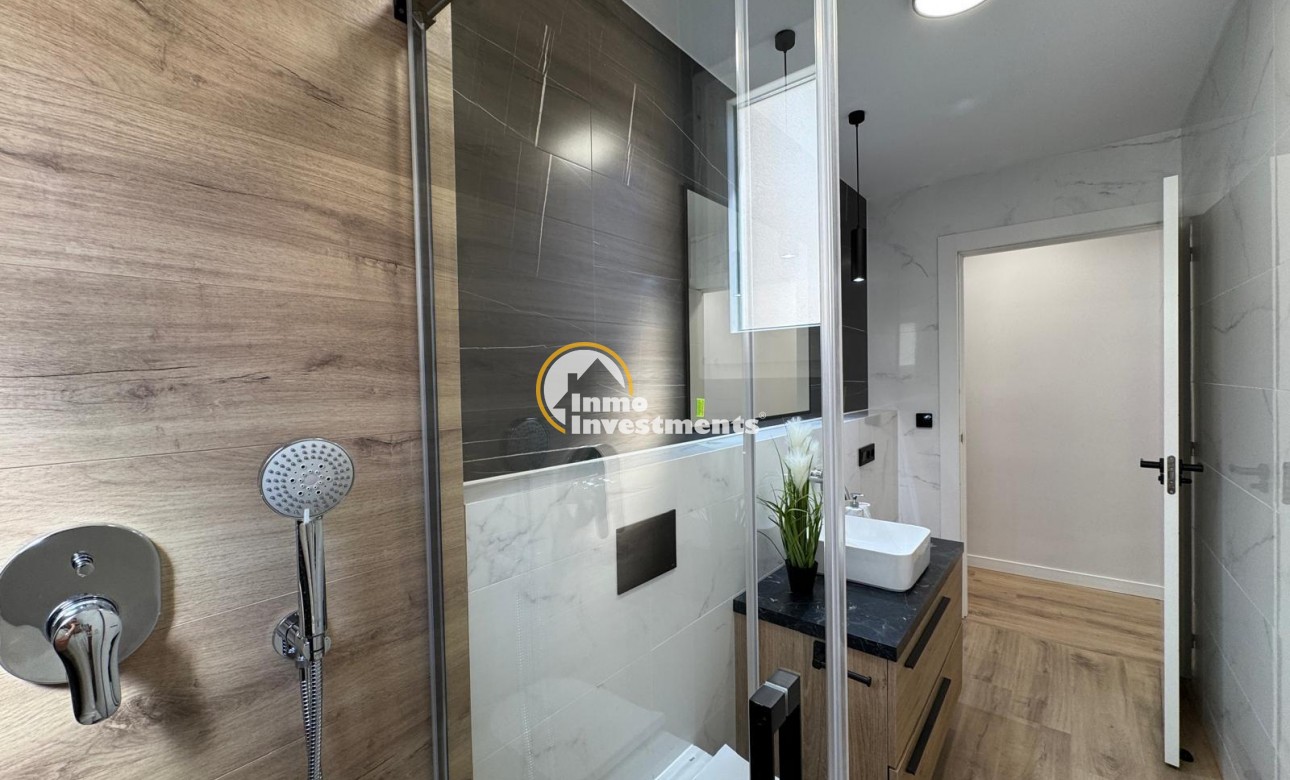 Reventa - Apartamento - Torrevieja - Playa del Cura