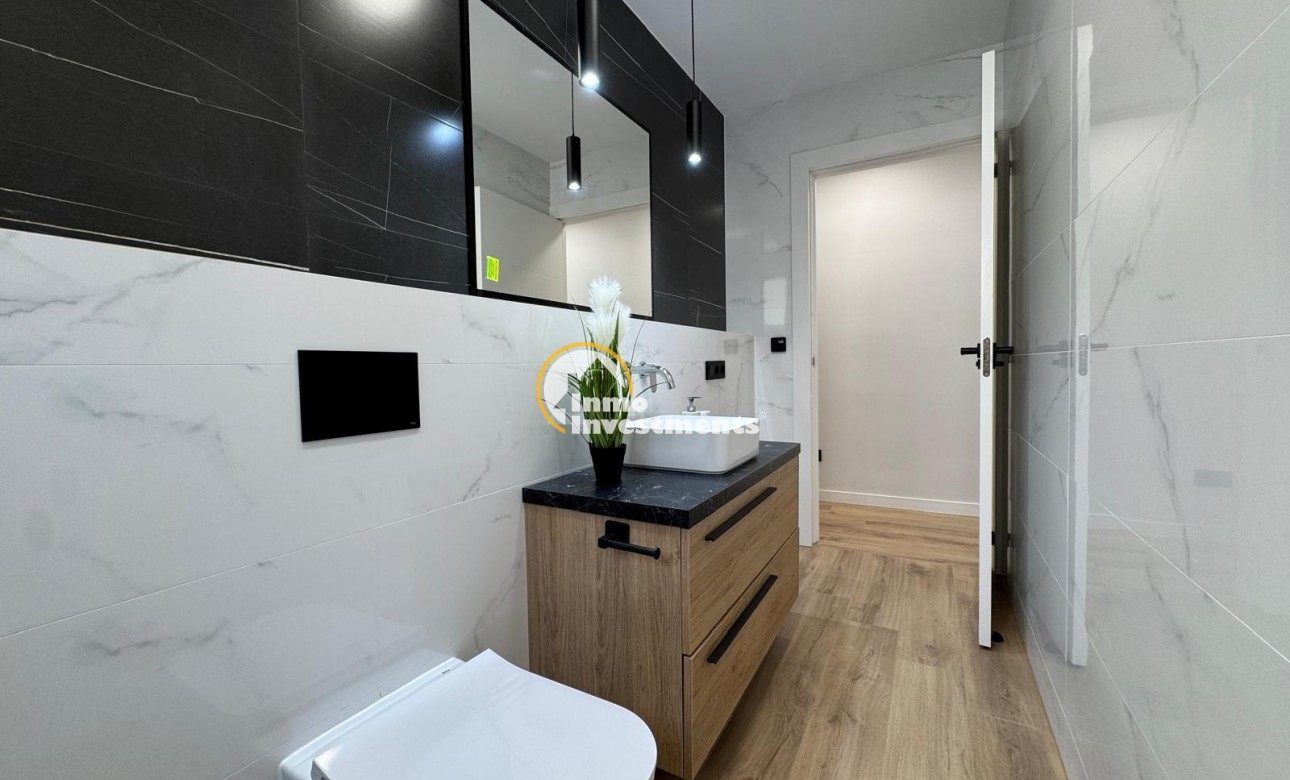 Reventa - Apartamento - Torrevieja - Playa del Cura