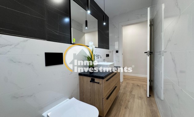 Reventa - Apartamento - Torrevieja - Playa del Cura