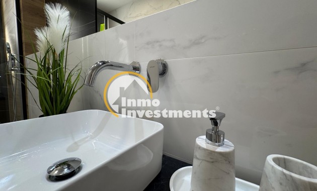 Reventa - Apartamento - Torrevieja - Playa del Cura