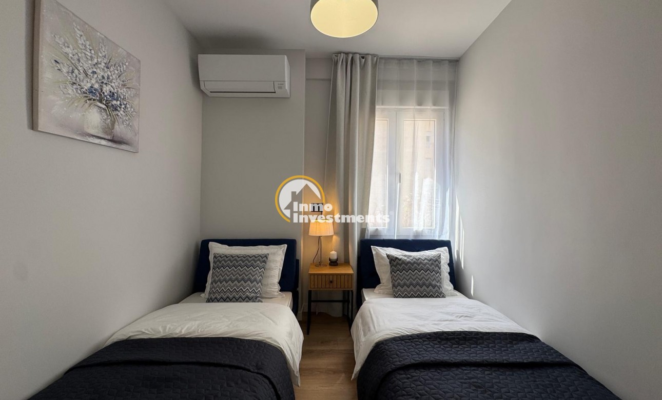 Reventa - Apartamento - Torrevieja - Playa del Cura