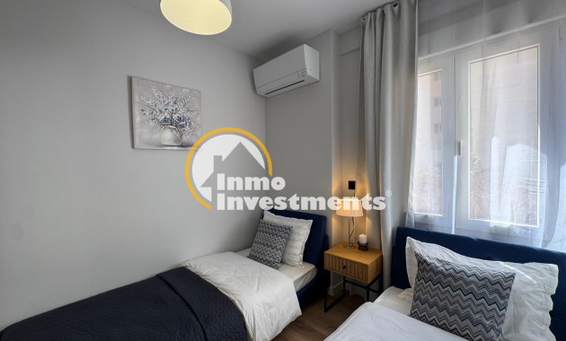 Reventa - Apartamento - Torrevieja - Playa del Cura