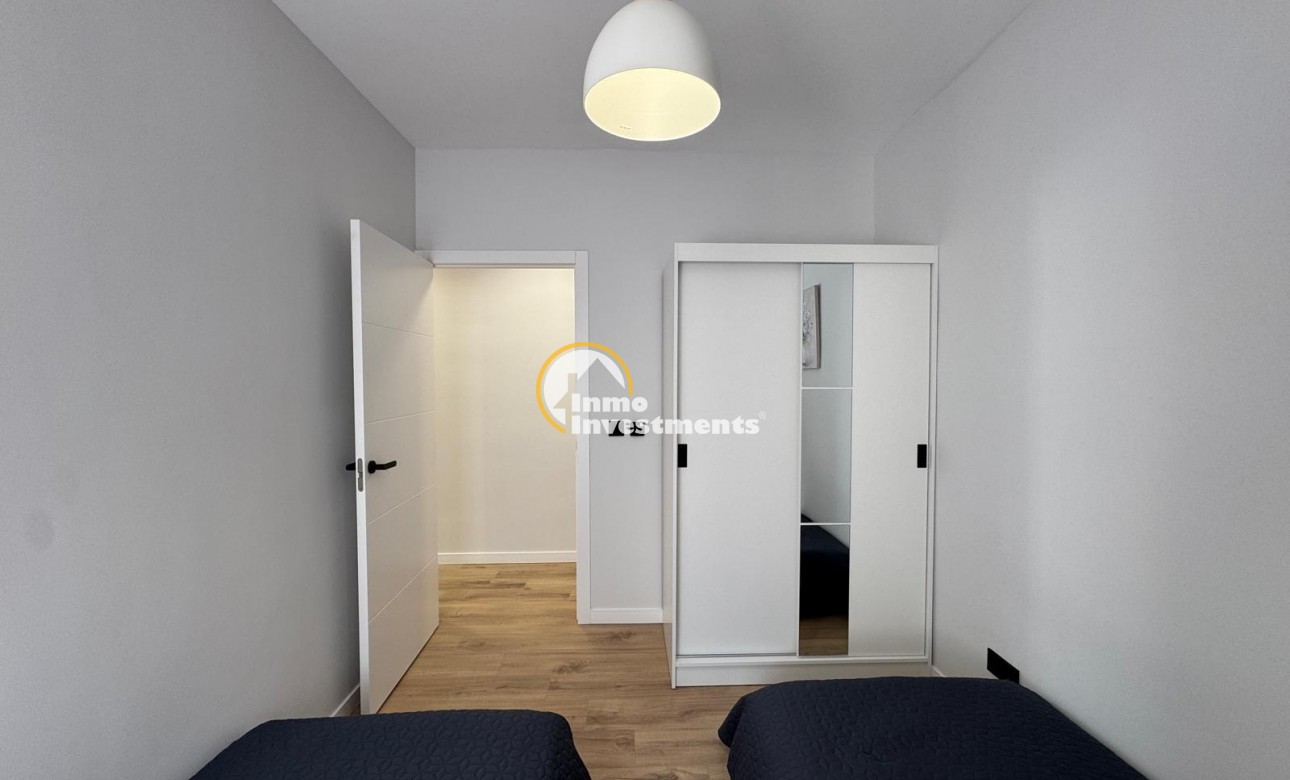 Reventa - Apartamento - Torrevieja - Playa del Cura