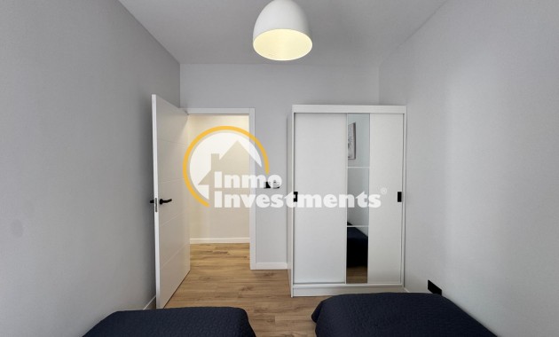 Reventa - Apartamento - Torrevieja - Playa del Cura