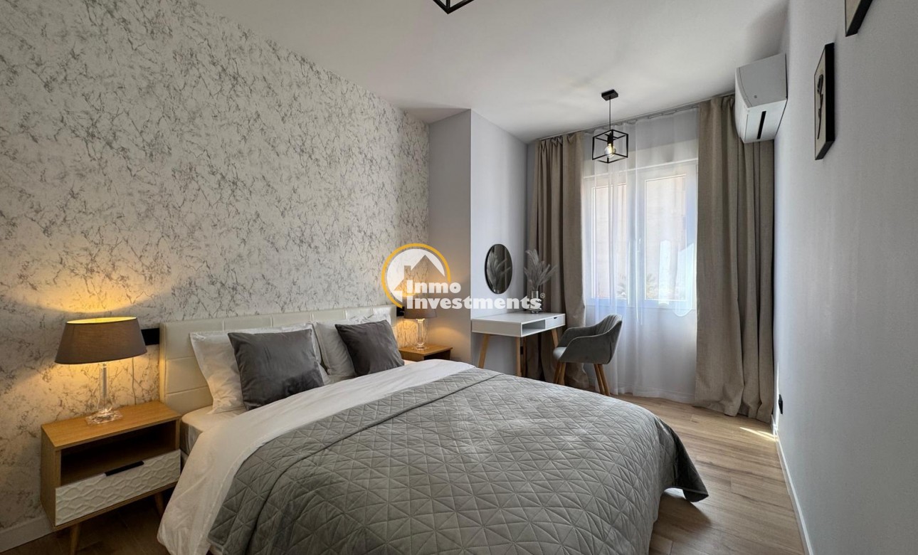 Reventa - Apartamento - Torrevieja - Playa del Cura