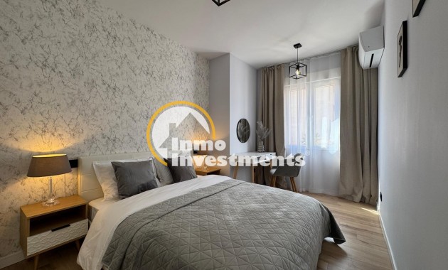 Reventa - Apartamento - Torrevieja - Playa del Cura