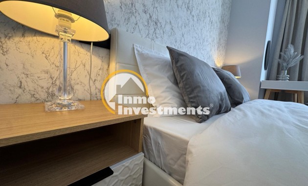 Reventa - Apartamento - Torrevieja - Playa del Cura