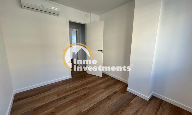 Reventa - Apartamento - Torrevieja - Acequion