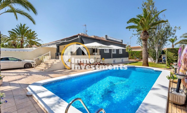Reventa - Chalet independiente - Torrevieja - Punta Prima
