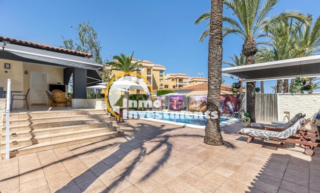 Reventa - Chalet independiente - Torrevieja - Punta Prima