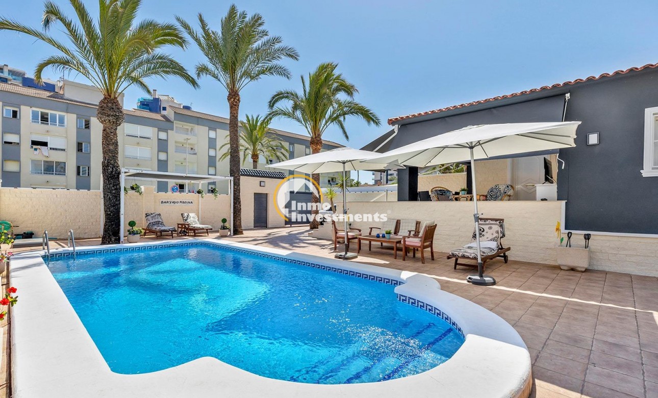 Reventa - Chalet independiente - Torrevieja - Punta Prima